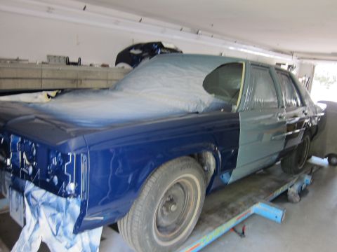 1991 Ford LTD Crown Victoria - Ford Crown Victoria LTD in a garage, showing bodywork and preparation for painting.