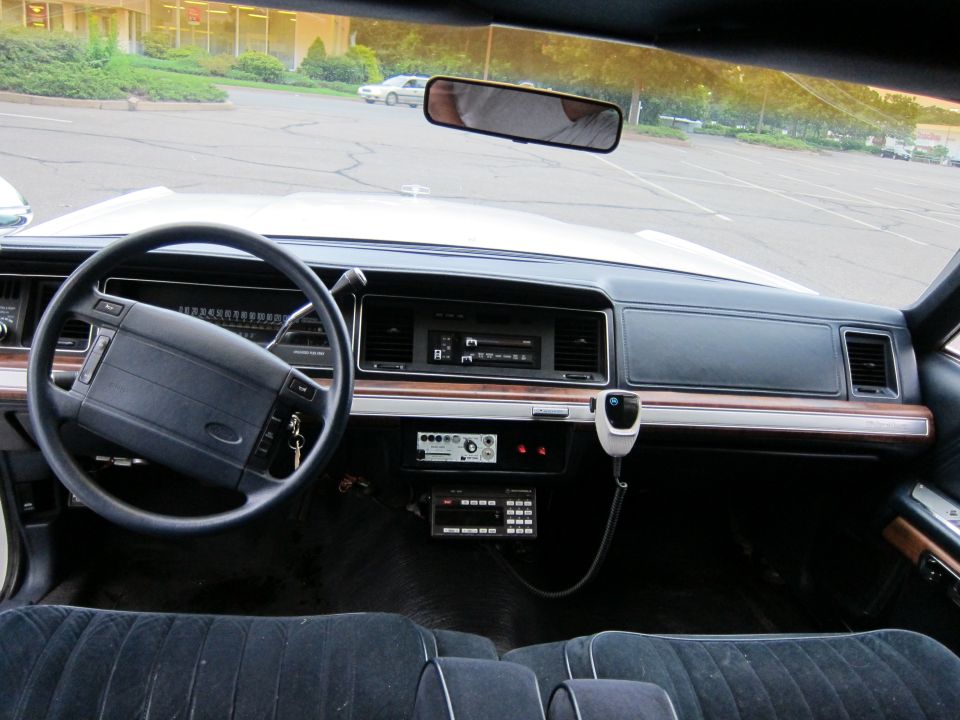 1991 Ford Crown Victoria LTD interior with police radio equipment