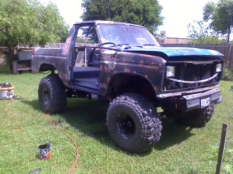 1990 Ford Bronco - This heavily modified Ford Bronco appears to be from the early 1980s, not 1990.
