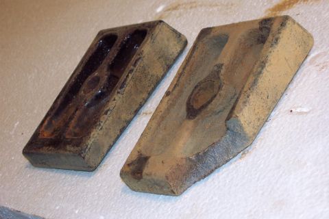 1996 Ford Bronco - Broken Axle Angle Wedge & Replacement Taken From a '93 (drivers side) ~ 3" x 5" x 11/16" to 1-5/16" Taper ~7.9 Degrees