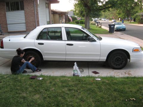2005 Ford Crown Victoria photo