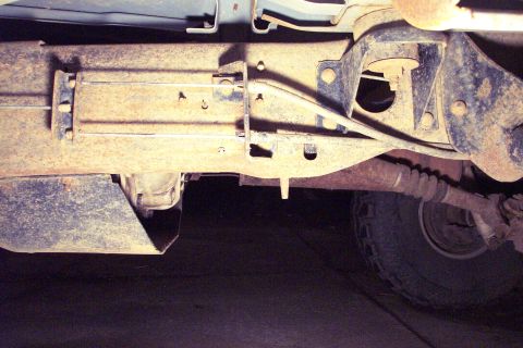 1996 Ford Bronco - Would like to devise some sort of frame rail clamp on mount for the rear.