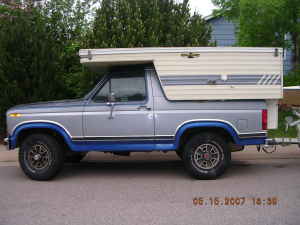 1983 Ford Bronco - See the NEXT several pics...