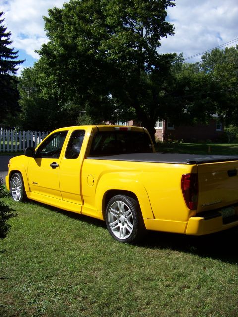 2005 Chevrolet Colorado photo