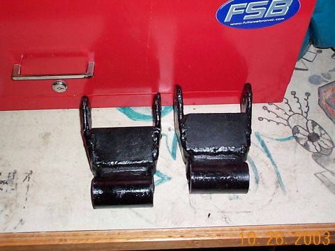 1992 Ford Bronco - Shackles after I painted them, they look pretty good now.