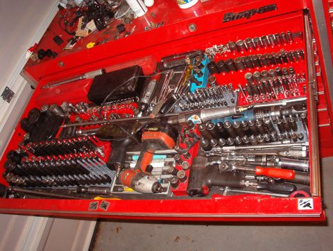 2004 Land Rover Land Rover - Sockets, Extensions, Ratchets, Impacts, Torque sticks, Torque wrenches, Torx drivers TO GET ACCURATE TORQUE READINGS: Your torque wrench is…