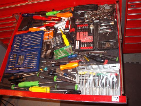 2004 Land Rover Land Rover - Screwdrivers, Bits