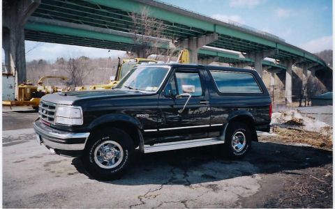 1993 Ford Bronco photo