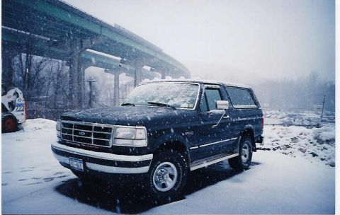 1993 Ford Bronco photo