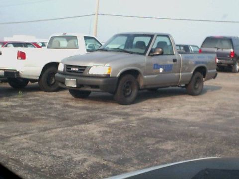 1998 Isuzu Hombre photo