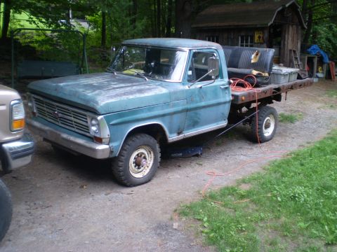 68 F250 4x4 - 1979 Ford Bronco