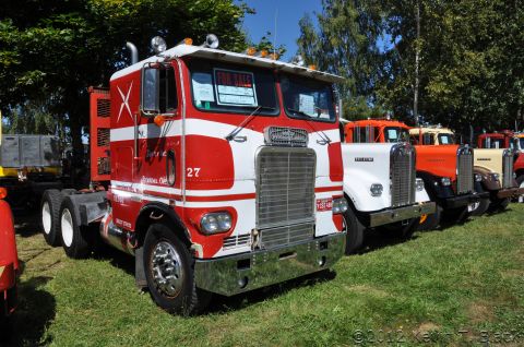 1959 Kenworth W900A “CC925”