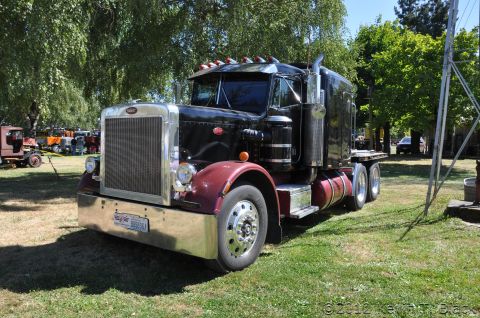 1959 Kenworth W900A “CC925”