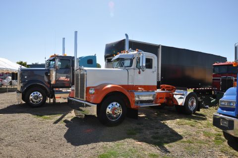 1959 Kenworth W900A “CC925”