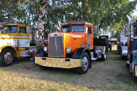 1959 Kenworth W900A “CC925”