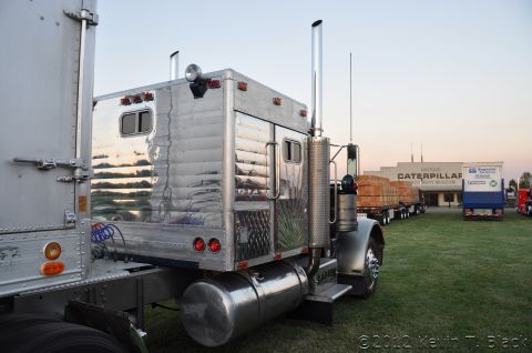 1959 Kenworth W900A “CC925”