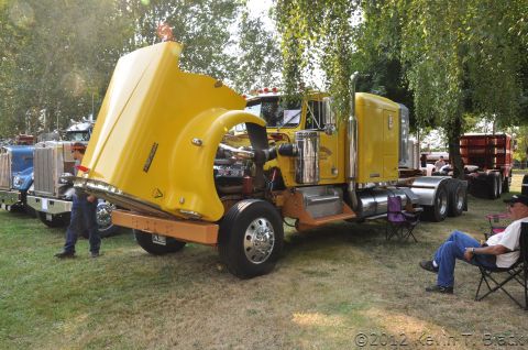 1959 Kenworth W900A “CC925”