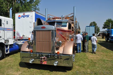 1959 Kenworth W900A “CC925”