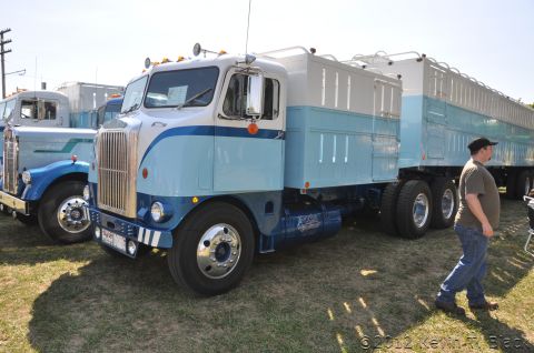 1959 Kenworth W900A “CC925”