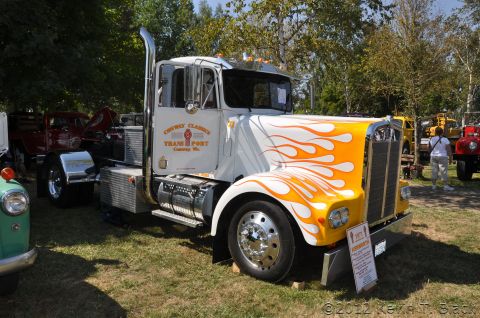 1959 Kenworth W900A “CC925”