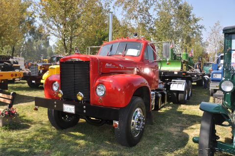 1959 Kenworth W900A “CC925”