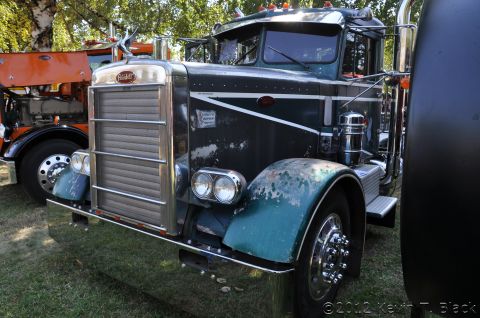 1959 Kenworth W900A “CC925”