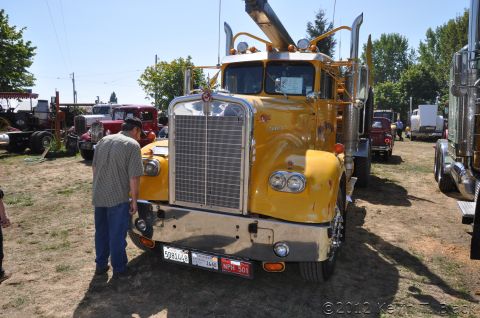1959 Kenworth W900A “CC925”
