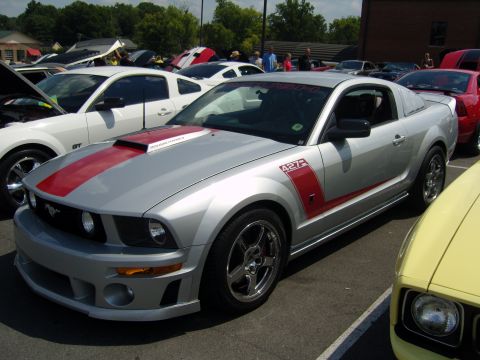 2007 Ford Mustang - Silver 2007 Ford Mustang 427R with red racing stripes and 427 badging.