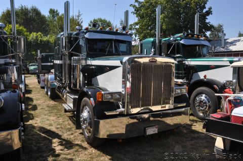 1959 Kenworth W900A “CC925”