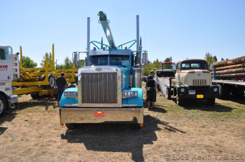 1959 Kenworth W900A “CC925”