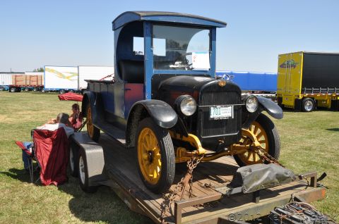 1959 Kenworth W900A “CC925”