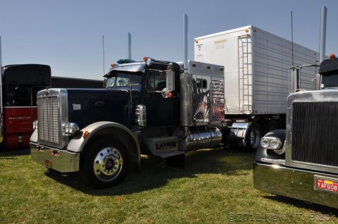 1959 Kenworth W900A “CC925”