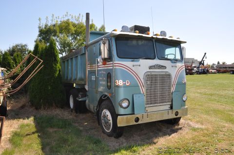 1959 Kenworth W900A “CC925”