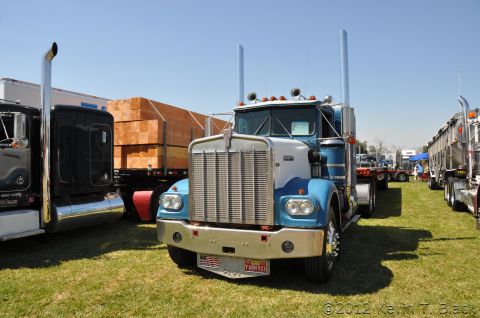 1959 Kenworth W900A “CC925”
