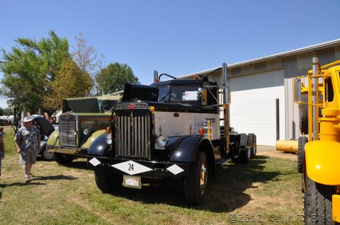1959 Kenworth W900A “CC925”