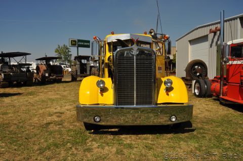 1959 Kenworth W900A “CC925”