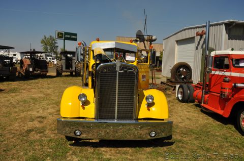 1959 Kenworth W900A “CC925”