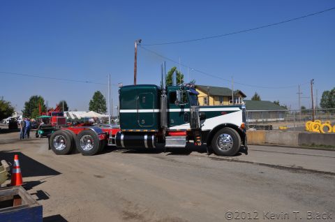 1959 Kenworth W900A “CC925”