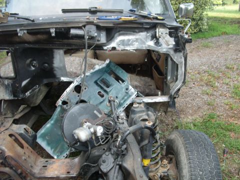 1988 Ford Bronco - got it ready to weld on