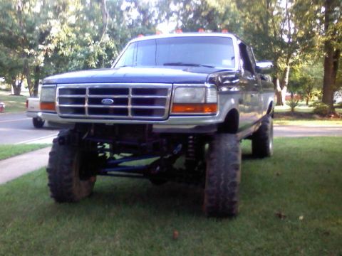 1993 Ford F-150 - Front shot