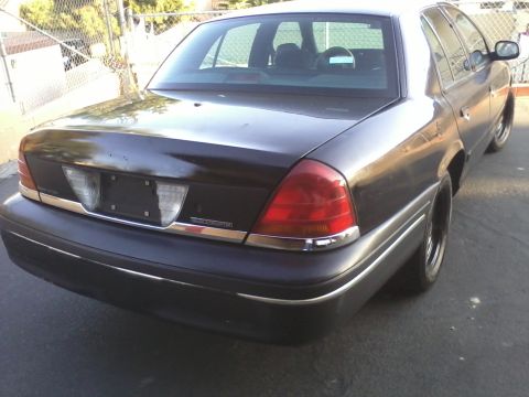1998 Ford Crown Victoria photo