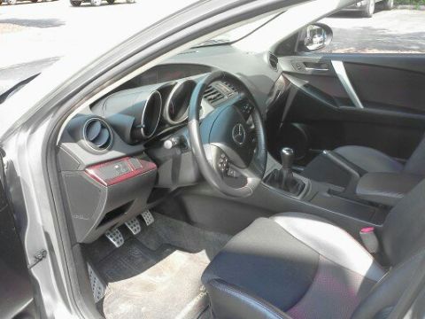 2010 Mazda 3 photo