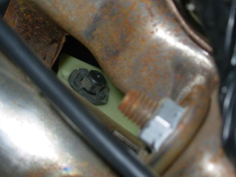 1997 Chevrolet Silverado 3500 - I heard this clip was going to be a bear. I considered dropping the column for better access, but that just looked like more work.