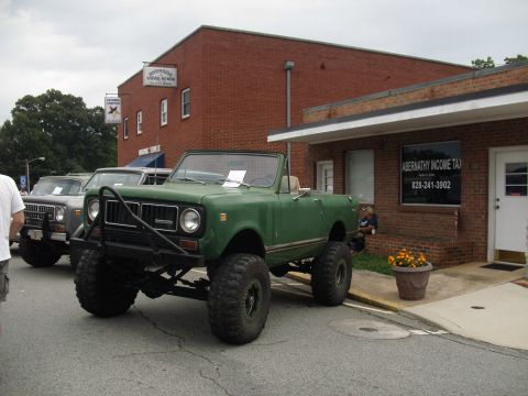 2012 Ford Bronco photo