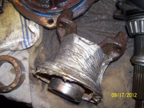 1990 Ford Bronco - When I bought the 9" he said "oh yeah, the axle is good to go".