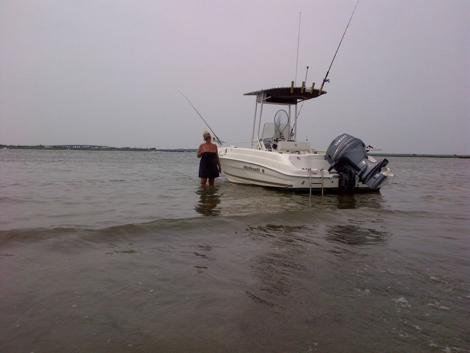 2007 Wellcraft 200 LT Fisherman “Hosed”
