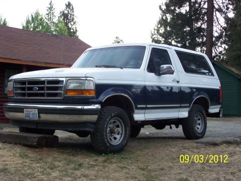 1993 Ford Bronco photo