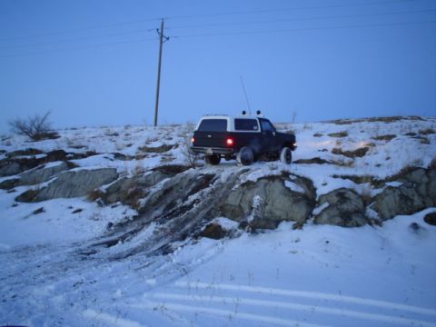 1981 Ford Bronco - poser shot... on top of the cliff tho