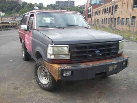 1991 Ford Bronco photo