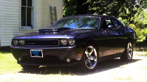 2011 Dodge Challenger photo